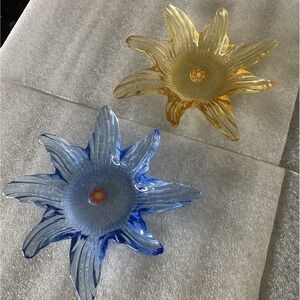 Vintage Murano glass flower-shaped bowls in amber and blue colors, Aprx. 5"